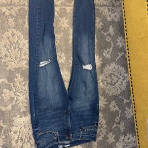 Old Navy Rockstar Super Skinny High rise ( Secret Slim Pockets) dark blue jeans